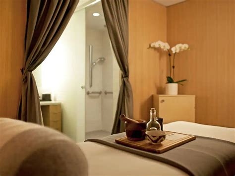 10 Best Spa Hotels in Chicago for 2024 | Where to Stay in Chicago