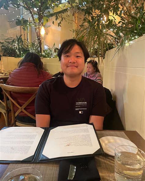 STPeach | It’s my favorite person’s birthday today, the love of my life