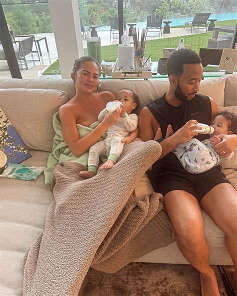 John Legend + Chrissy Teigen: Mit Leichtigkeit ins Familienleben | GALA.de
