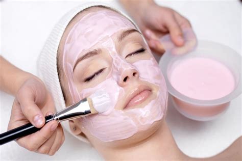 Curso De Estética Facial GRÁTIS: 24 Aulas Com Certificado