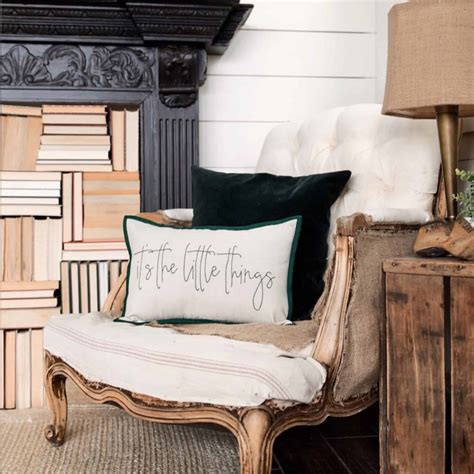 farmhouse accent chair 7