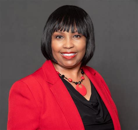 Darlene Owens – Crain’s Detroit Business Notable Leader in Behavioral