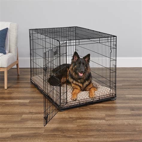 What Size Dog Crate Do You Need? [The Ultimate Guide] - Animalso