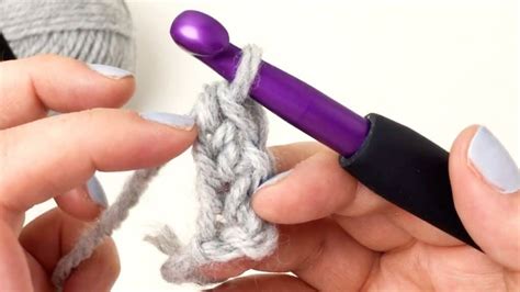 How To Crochet Foundation Stitches 101: Detailed & Easy Tips