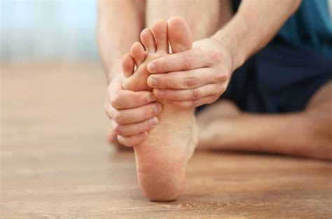 How to Kick The Symptoms of Arthritis in Feet | CBDMEDIC™