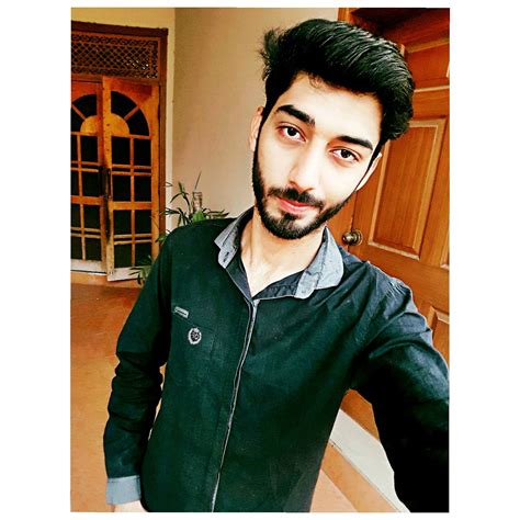 Mustehsan Latif 🇧🇭🇵🇰🇦🇪🌈 on Twitter: "#multan #insta #model #lahore #boy
