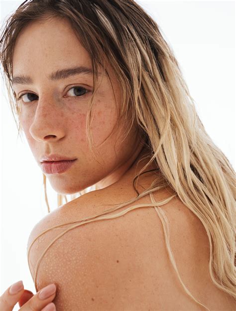 Olga | Professional Model | Olga Photo and Video Gallery | ModelFolio