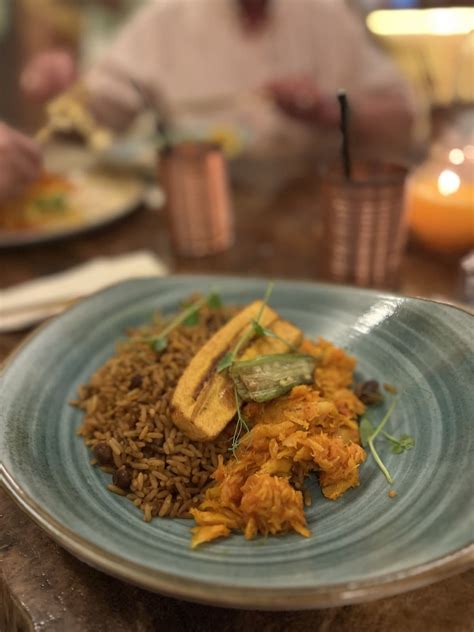 Best Restaurants in Willemstad, Curaçao (to Eat Like Locals!)