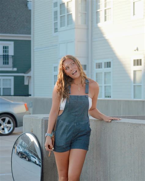 Elleigh Williams (@elleighwilliams) • Instagram photos and videos