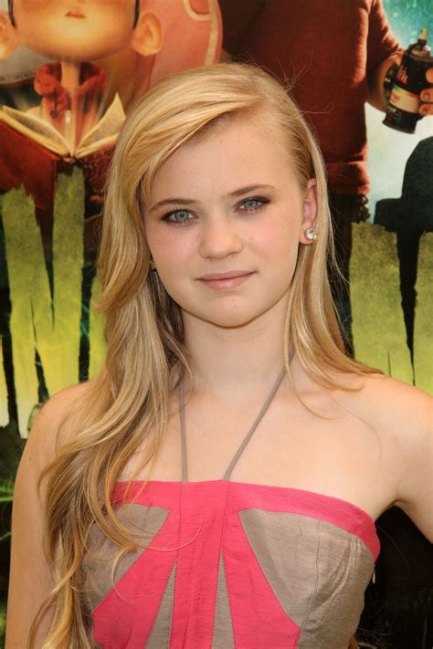 Sierra McCormick | Sierra mccormick, Celebrities, Beautiful girl face