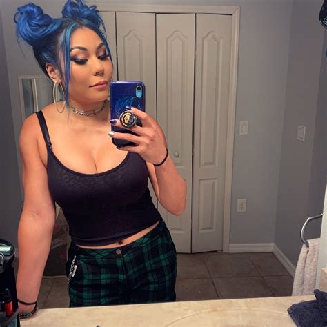 Mia Yim : MiaYim