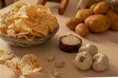 Garlic Potato Chips | Noruks