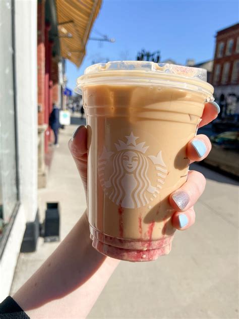 8 Starbucks Secret Menu Drinks You Have to Try