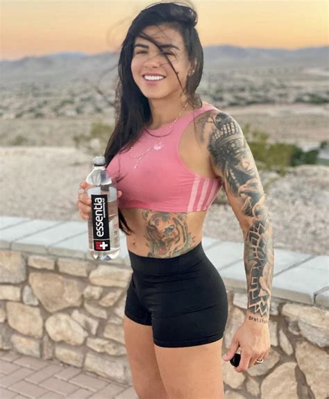 Claudia Gadelha : r/ClaudiaGadelha