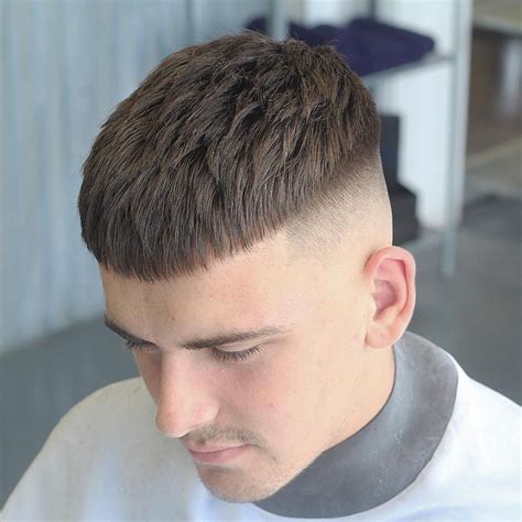 model rambut french crop kekinian tertarik