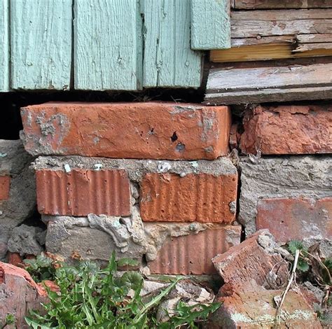 foundation failure  charleston homes whats   simplified