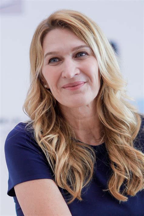Steffi Graf im Porträt: Was macht die Tennis-Legende heute? | Vogue Germany