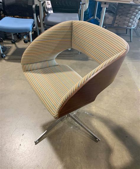 contemporary swivel chair 10