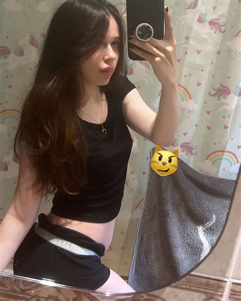 Olivia | Happy new year 😛 I took these from my stories | Instagram