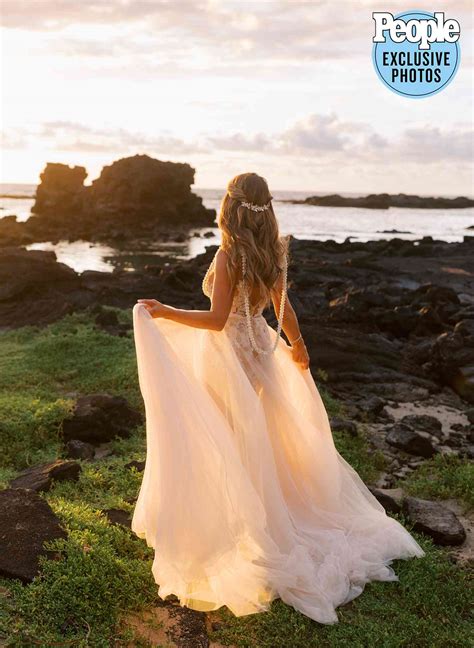 PGA Tour Golfer Mike Weir Marries Bachelor Alum Michelle Money