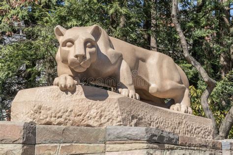 Nittany Lion Shrine on Penn State Campus Editorial Stock Photo - Image ...