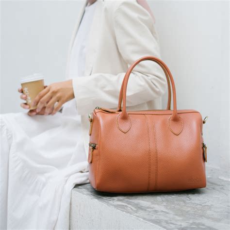tas selempang kulit wanita aleta mini wopi bag tas kulit  produk