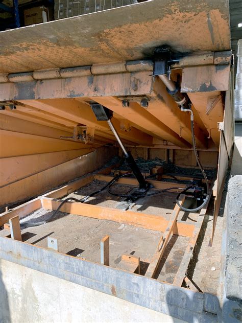 Hydraulic Conversion for Mechanical Dock Leveler | The Treadmill Factory