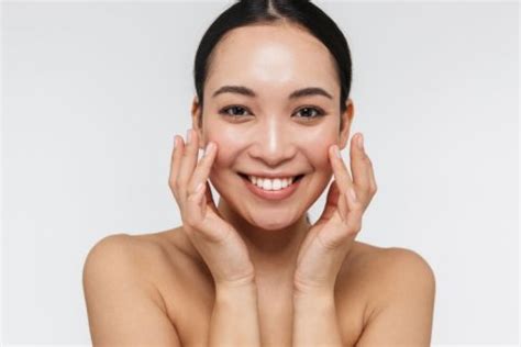 Why Do Moles Grow Hairs?: Hairy Moles and Safe Treatments