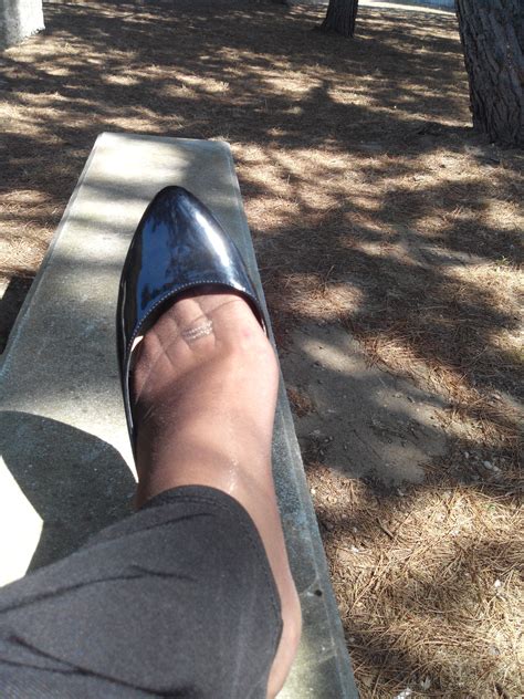 Pantyhose Heels, Pantyhose Outfits, Feet Soles, Women's Feet, Chic High