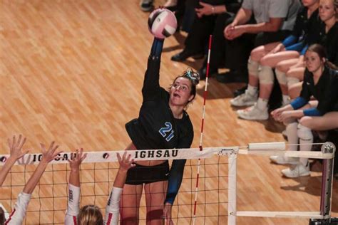 The Gazette’s 2022 Iowa high school volleyball preseason state rankings ...