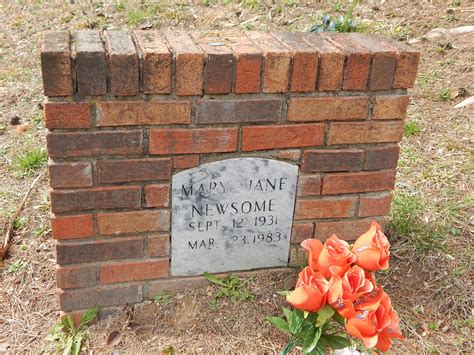 Remembering Mary Newsome: Obituary and Memorial Service Information 15