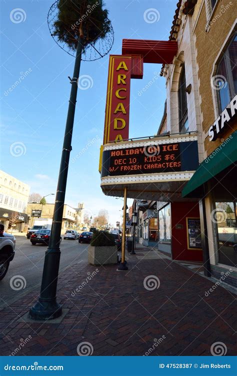 Arcada Theatre editorial photography. Image of designed - 47528387