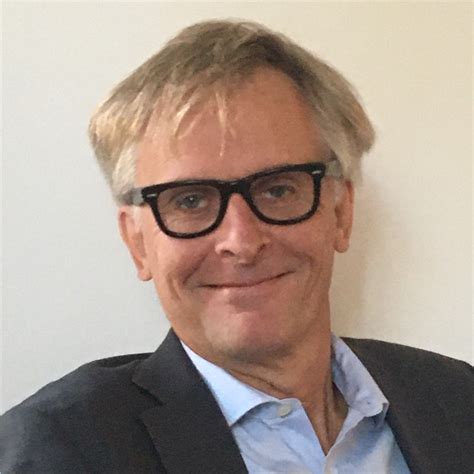 Nicolas Bischoff Finance