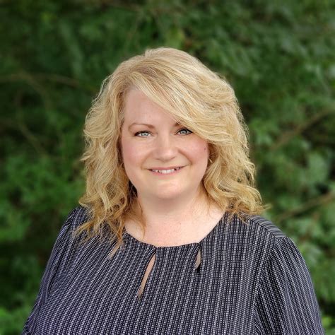 Kelly Hausner - Realtor | Arnold MO