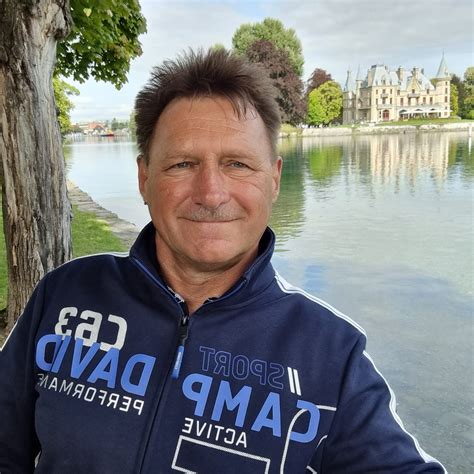 Julia Channel - Julia Channel added a new photo.