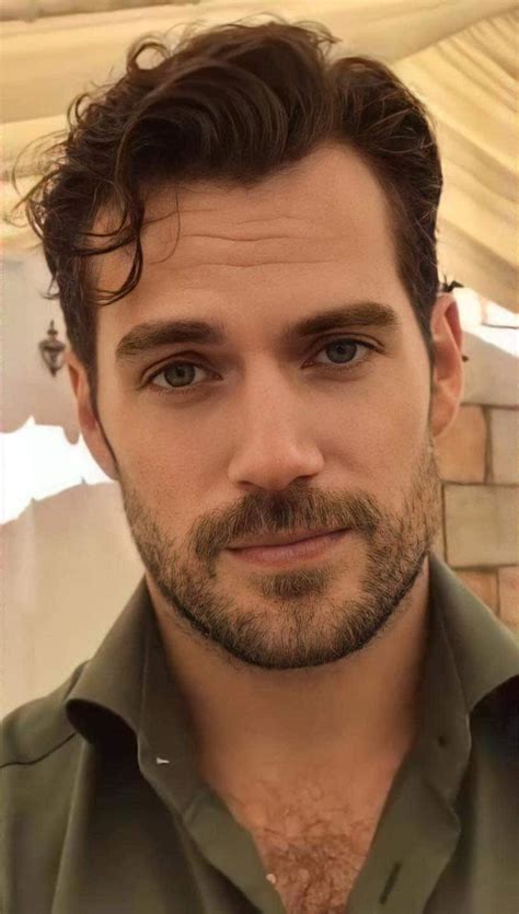 Henry Cavill's Superman Transformation: The Supplement Regimen That ...