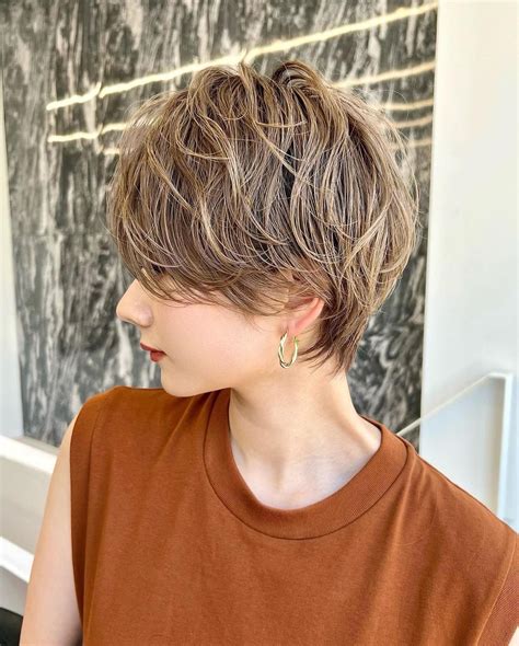 【最新版】パーマがかわいいヘアスタイル32選！～ショート・ベリーショートVer.～ | Distinct_Media 美容師のためのWEBマガジン