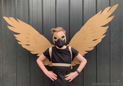 DIY CARDBOARD ARTICULATING WINGS