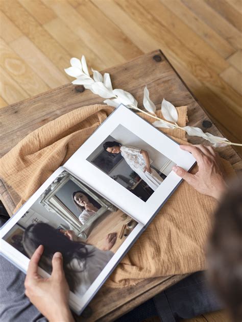 Wedding Photographer Reveals The Secrets Behind Maggie Haberman's Stunning Wedding Album Image 12