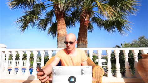 ‘Where the f… is everyone?’ — Or: Does remote work actually work?