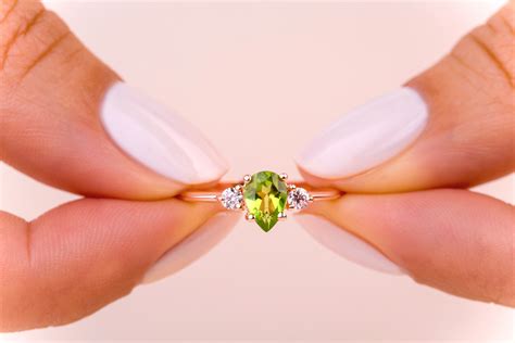 Peridot Birthstone Jewelry