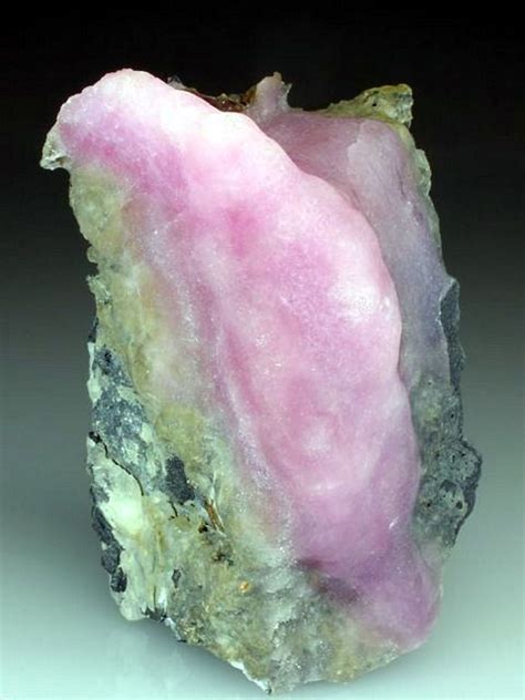Необычные редкие минералы и камни: retroa — ЖЖ Minerals Crystals Rocks ...