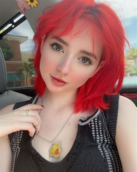 Kat Kitty | Ignore my bug bites | Instagram