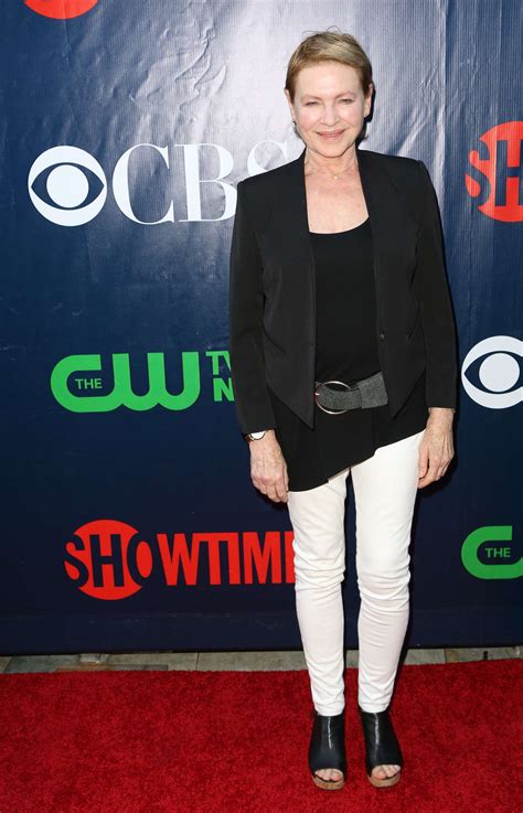 Dianne Wiest Young