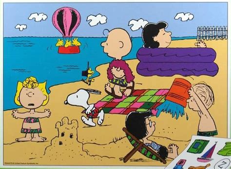Beach time with Snoopy | Snoopy love, Snoopy and woodstock, Snoopy