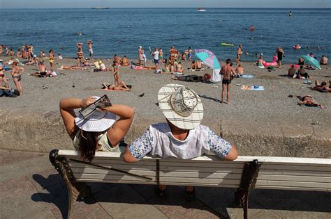 So the summer has come: TOP-8 facts and records of Crimea in summer