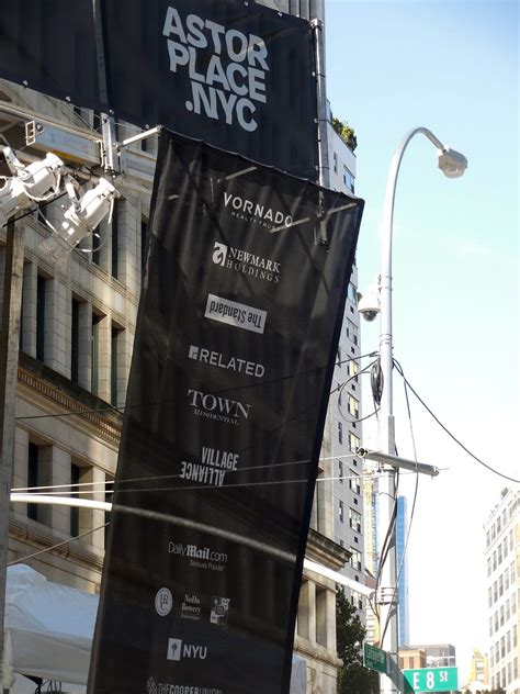 Jeremiah's Vanishing New York: Controlling Astor Place