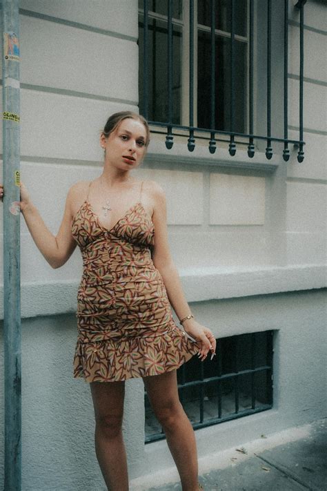 Naked,+Girls,+Damplips Photos, Download The BEST Free Naked,+Girls