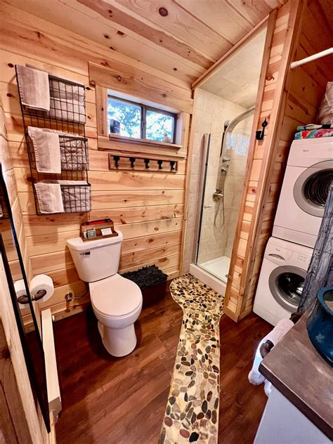 This Stunning Tree-House Offers Comfortable Accommodations At An