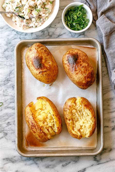 Easy Baked Potato Recipe — Eatwell101